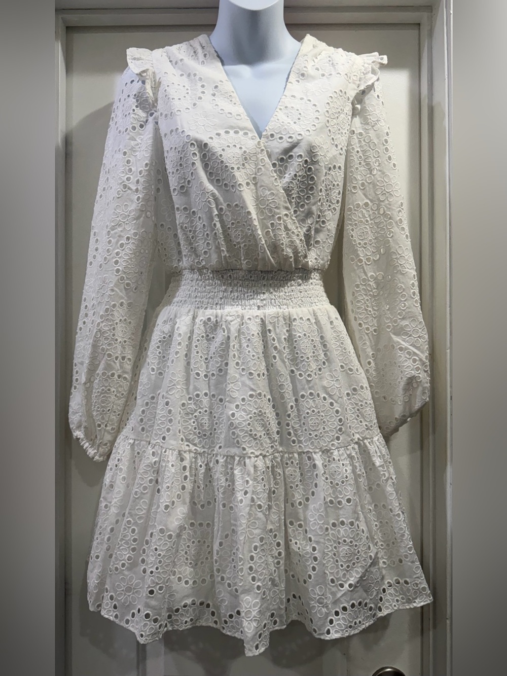 Lilly Pulitzer Resort White Taviana Dress Circle Bloom Eyelet Size 00 🆕🆕🆕